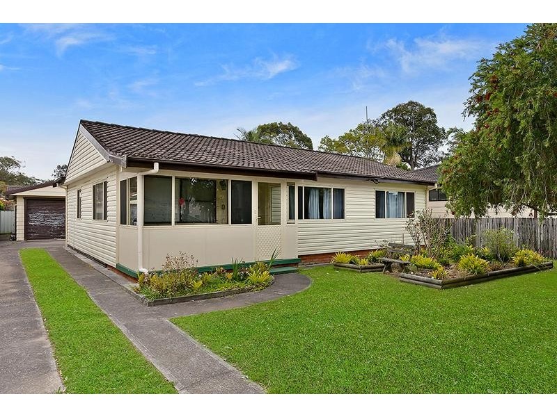 19 St James Avenue, Berkeley Vale NSW 2261