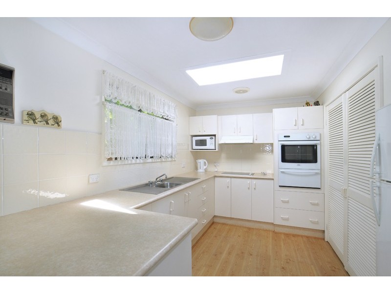 5 Julie Street, Berkeley Vale NSW 2261