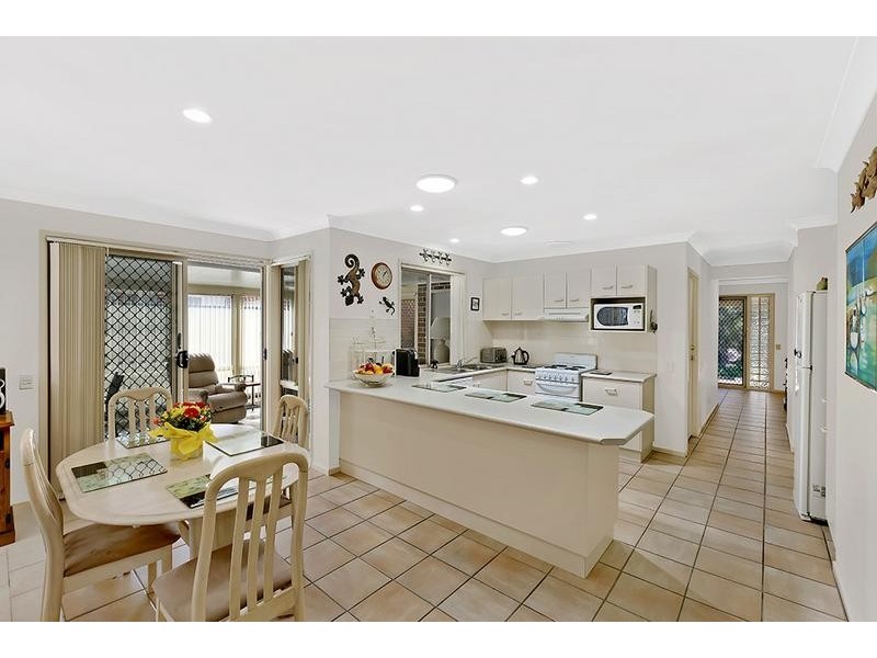 18 Lotter Street, Kariong NSW 2250