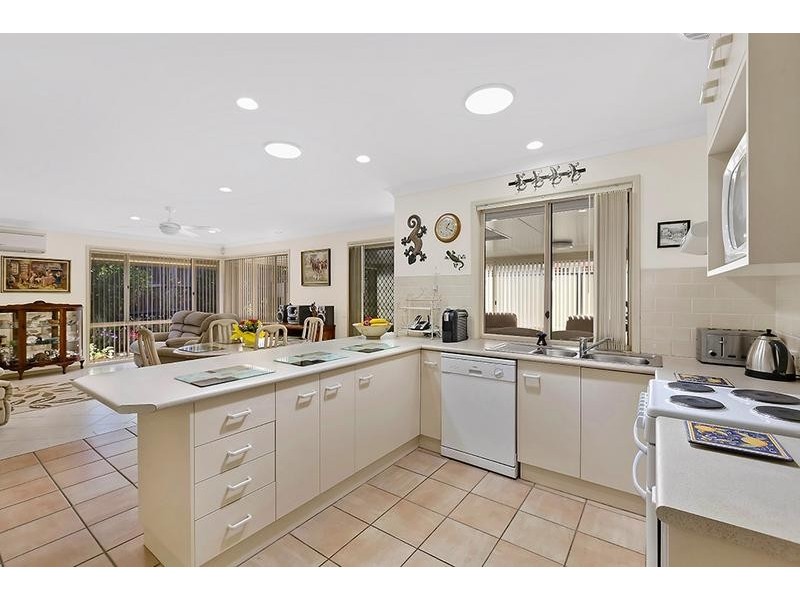 18 Lotter Street, Kariong NSW 2250