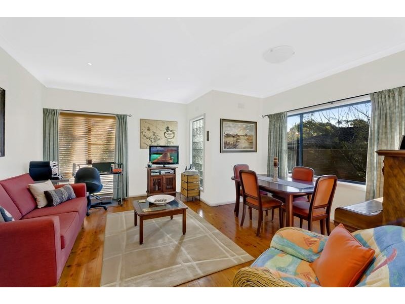 41 Hilltop St, Bateau Bay NSW 2261