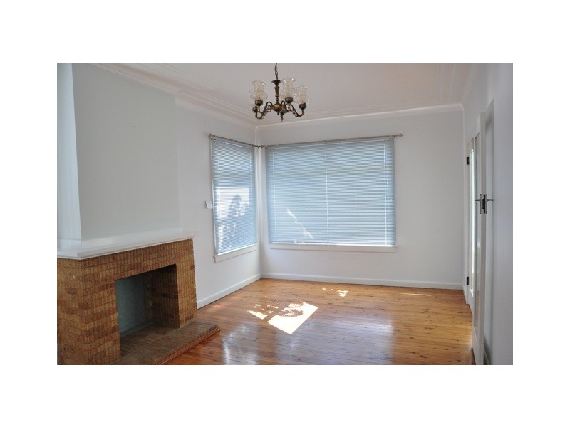 51 BAY ROAD, Blue Bay NSW 2261