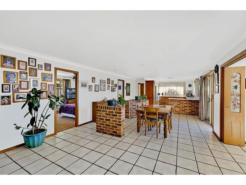 69 Dampier Boulevard, Killarney Vale NSW 2261