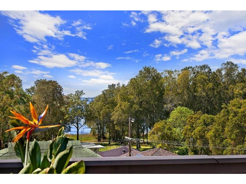 63 Killkenny Parade, Berkeley Vale NSW 2261