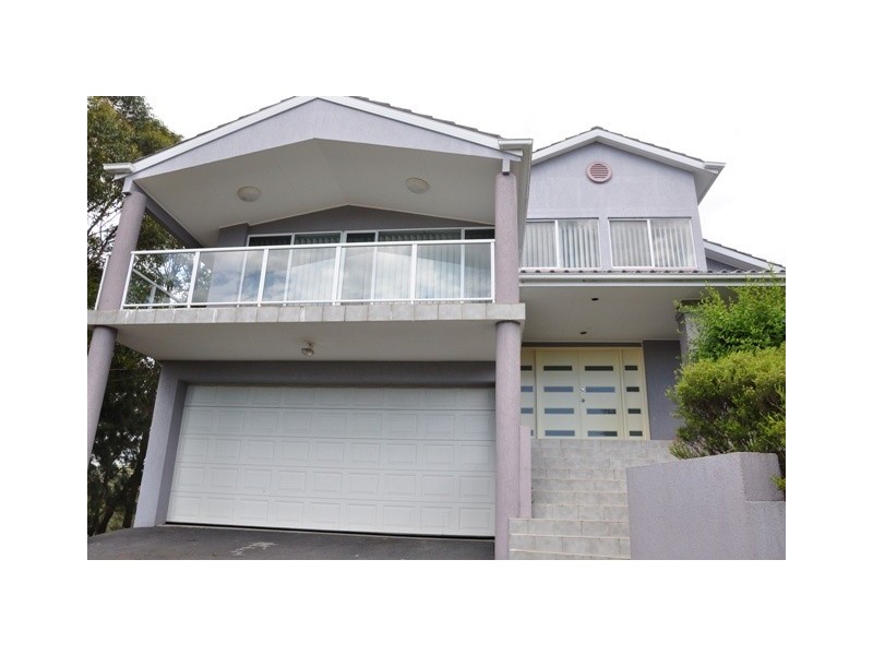 4 Paramount Place, Glenning Valley NSW 2261