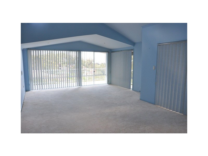 4 Paramount Place, Glenning Valley NSW 2261