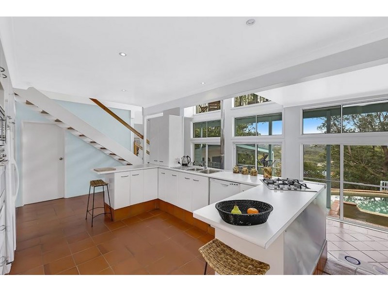 45 Kipling Drive, Bateau Bay NSW 2261