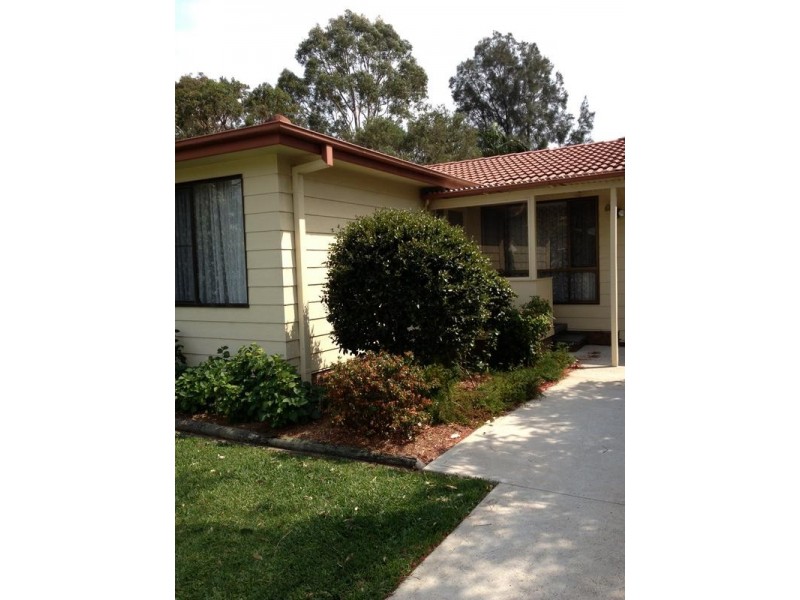 11 Jean Avenue, Berkeley Vale NSW 2261