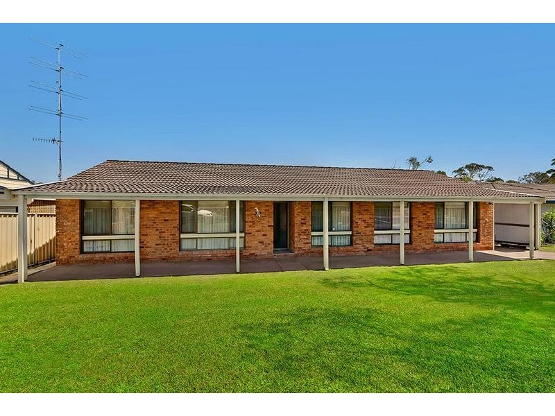 44 Marlowe Road, Bateau Bay NSW 2261