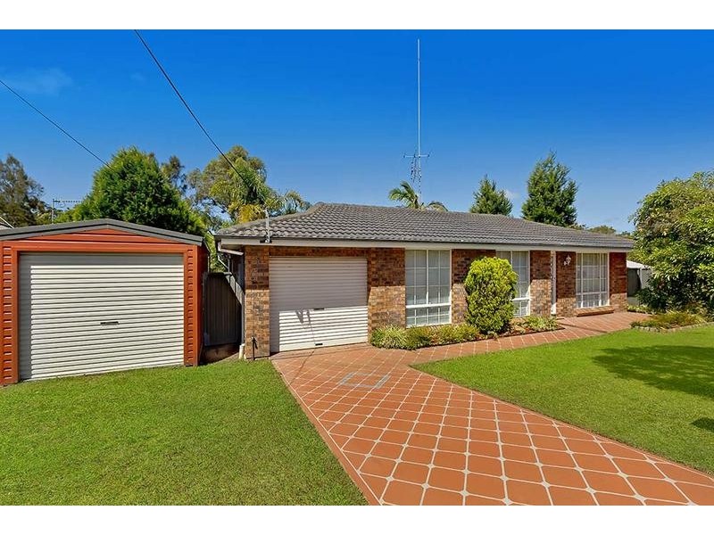 1 Gwydir Street, Bateau Bay NSW 2261