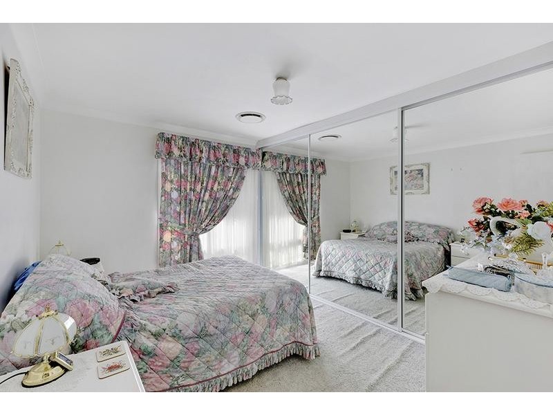 1 Gwydir Street, Bateau Bay NSW 2261