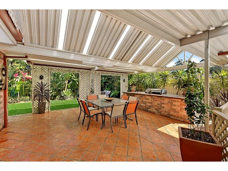 2 Lachlan Avenue, Berkeley Vale NSW 2261