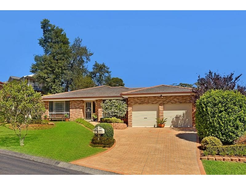 2 Lachlan Avenue, Berkeley Vale NSW 2261