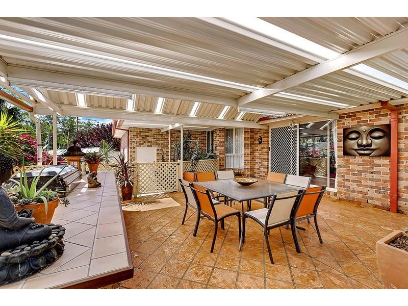2 Lachlan Avenue, Berkeley Vale NSW 2261