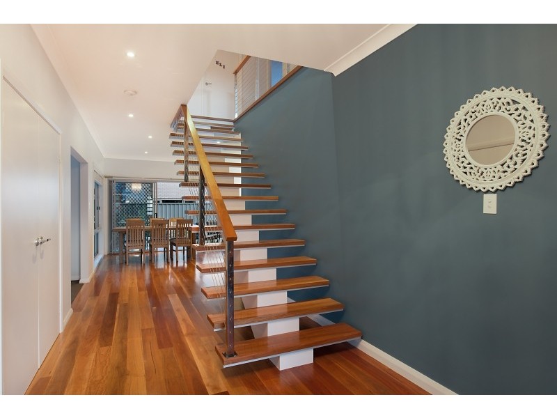 37 Blue Crane Cl, Tumbi Umbi NSW 2261