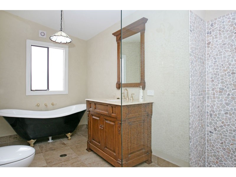 45 Bondi Road, The Entrance North NSW 2261