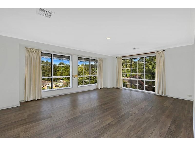 6 Honeysuckle Close, Glenning Valley NSW 2261