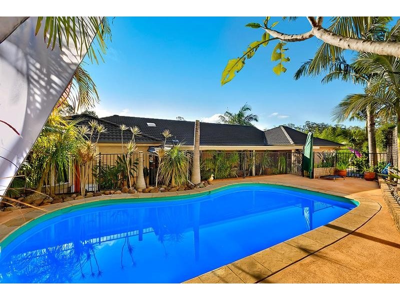 4 Lachlan Place, Berkeley Vale NSW 2261