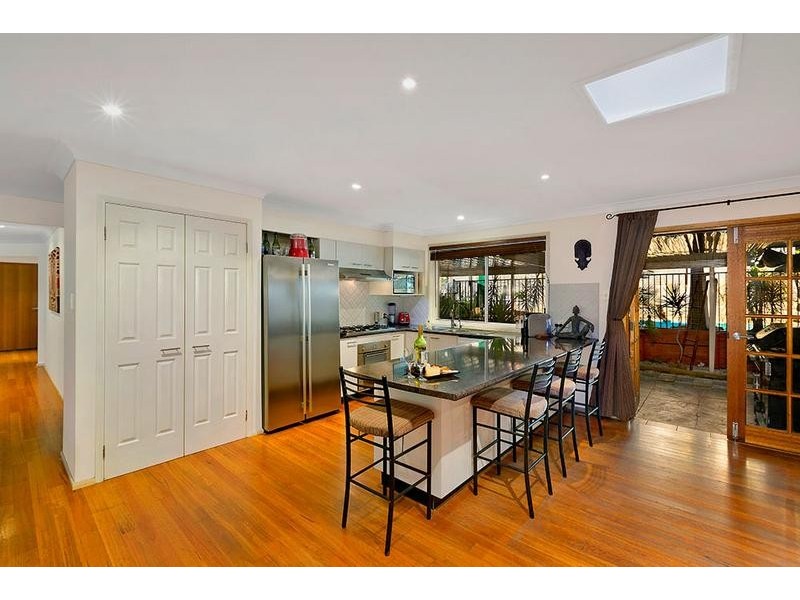 4 Lachlan Place, Berkeley Vale NSW 2261