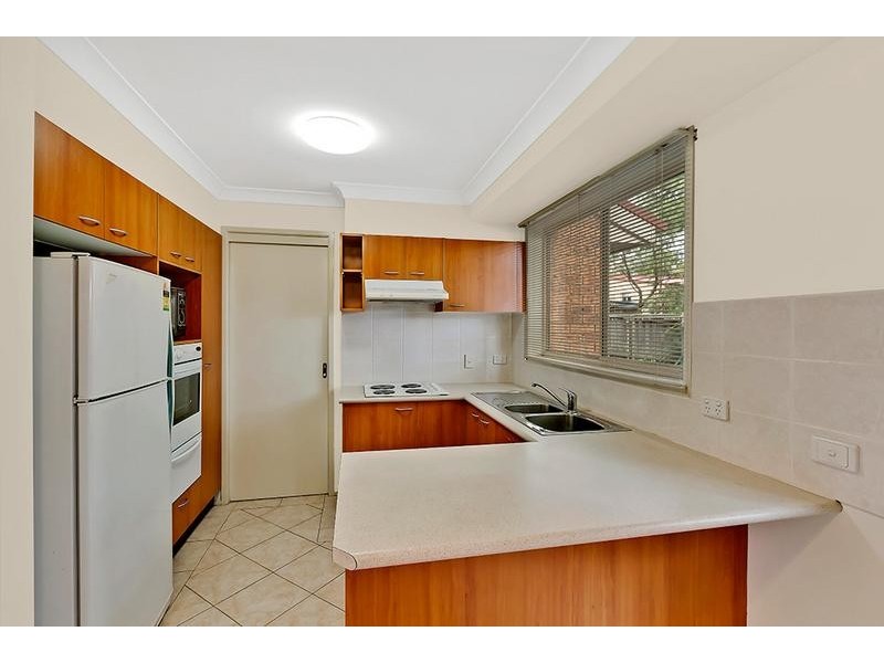 4/33-35 Keren Avenue, Berkeley Vale NSW 2261