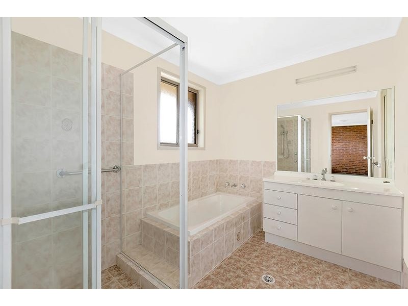 4/33-35 Keren Avenue, Berkeley Vale NSW 2261