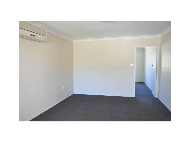 30 Panorama Parade, Berkeley Vale NSW 2261