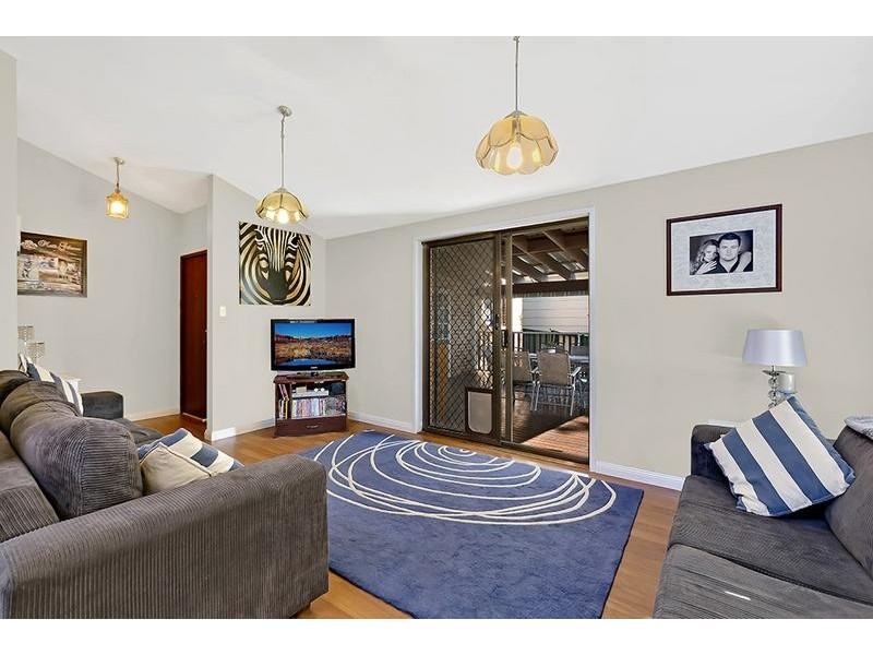23 Premier Way, Bateau Bay NSW 2261