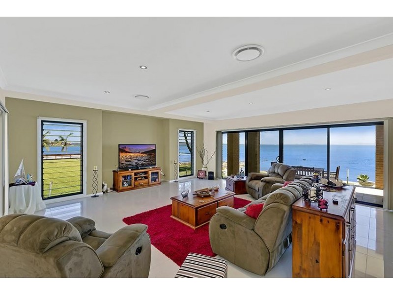 14 Wallarah Road, Gorokan NSW 2263