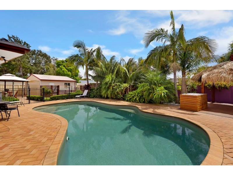 23 Clare Crescent, Berkeley Vale NSW 2261