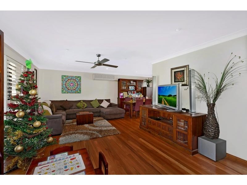 23 Clare Crescent, Berkeley Vale NSW 2261