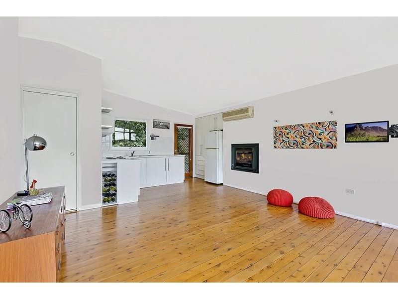 264 Lakedge Ave, Berkeley Vale NSW 2261