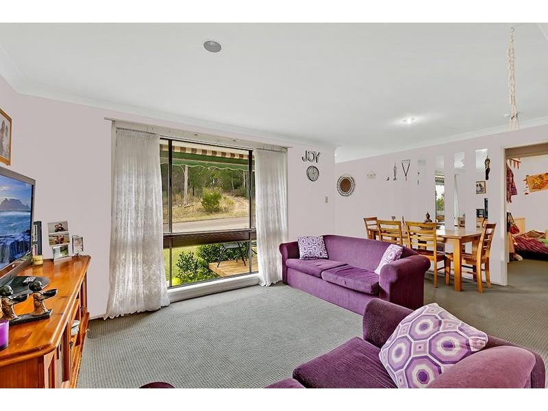 83 Thomas Walker Drive, Chittaway Bay NSW 2261