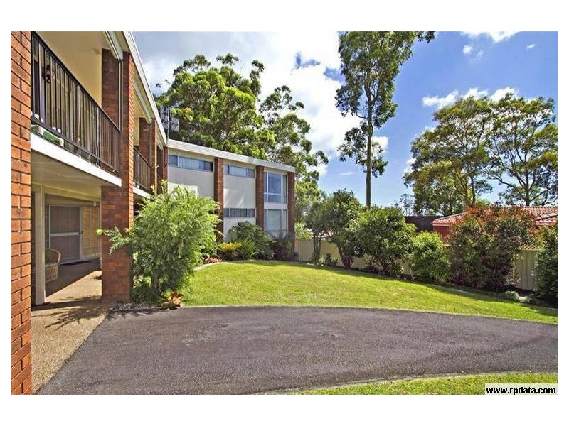 1 Shannon Parade, Berkeley Vale NSW 2261