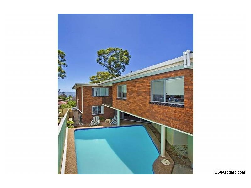 1 Shannon Parade, Berkeley Vale NSW 2261