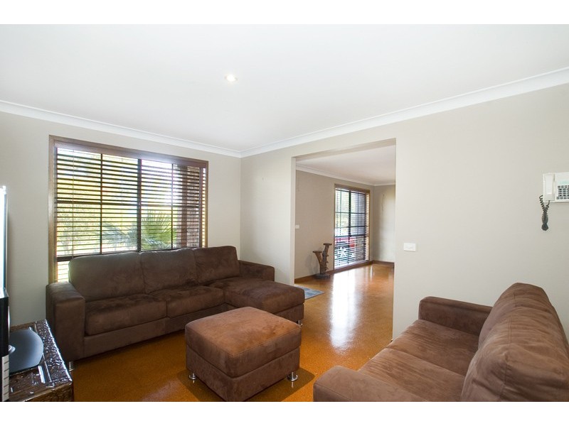 13A Lincoln Close,, Bateau Bay NSW 2261