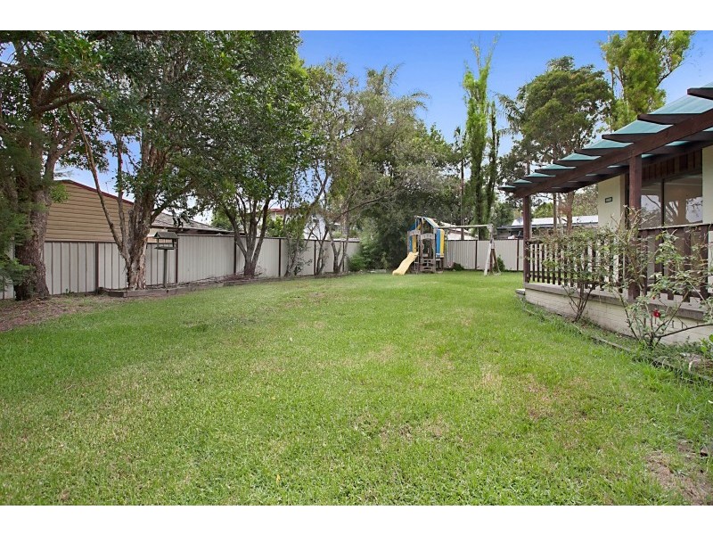 26 Brenda Crescent, Tumbi Umbi NSW 2261