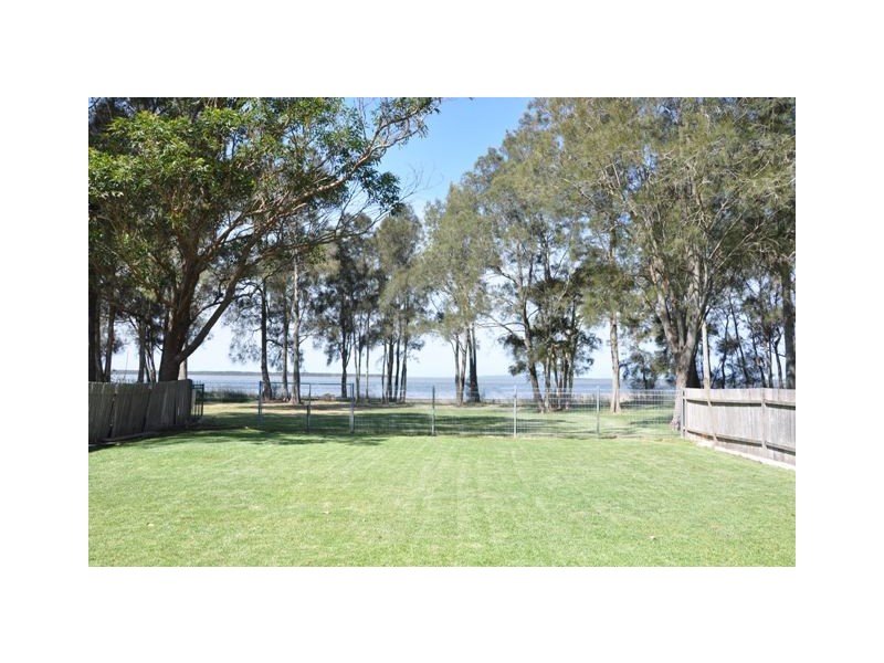 103 Lakedge Avenue, Berkeley Vale NSW 2261