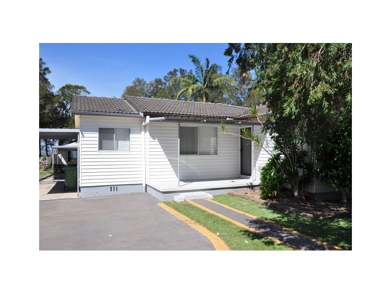 103 Lakedge Avenue, Berkeley Vale NSW 2261