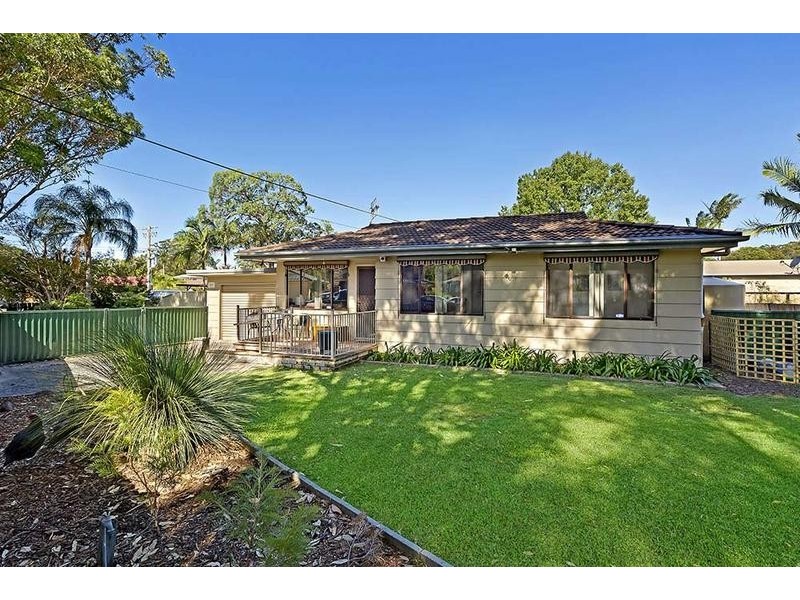46 Buckingham Road, Berkeley Vale NSW 2261