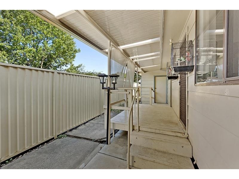 46 Buckingham Road, Berkeley Vale NSW 2261