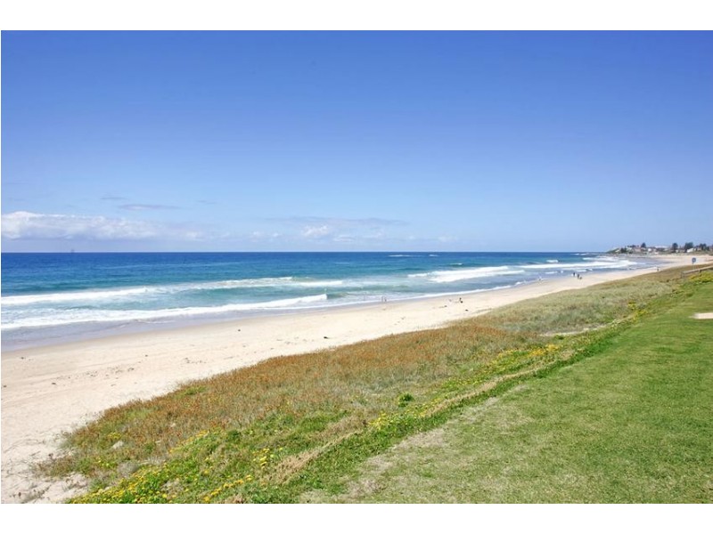 16 Curtis Parade, The Entrance North NSW 2261