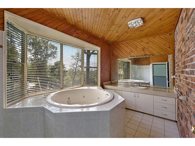 215 Tumbi Road, Tumbi Umbi NSW 2261