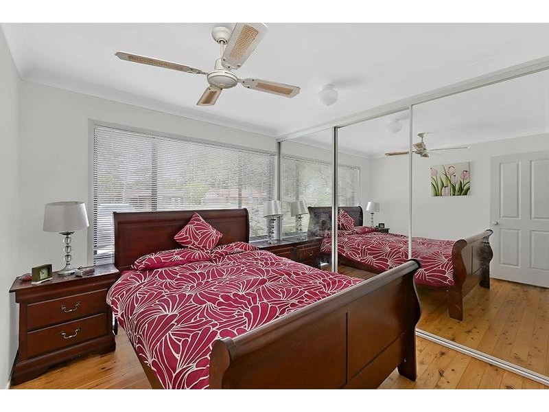 135 Kerry Crescent, Berkeley Vale NSW 2261