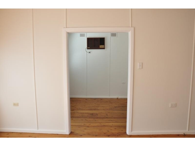 62 Dampier Boulevard, Killarney Vale NSW 2261