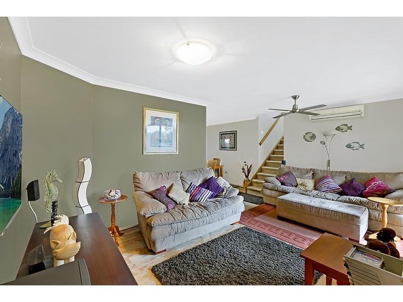 38 Seawind Terrace, Berkeley Vale NSW 2261