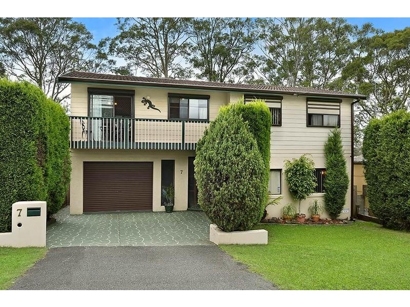 7 Grevillea Street, Berkeley Vale NSW 2261