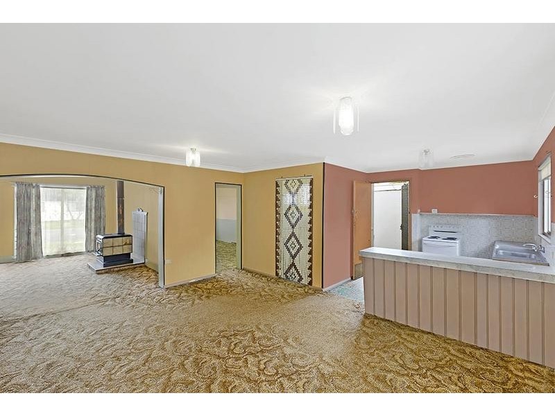 42 Flinders Street, Killarney Vale NSW 2261