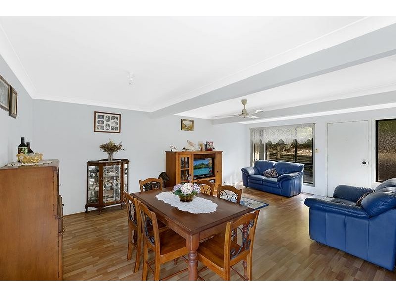 22 Margherita Avenue, Bateau Bay NSW 2261