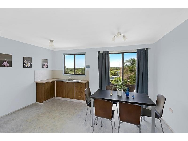 22 Margherita Avenue, Bateau Bay NSW 2261