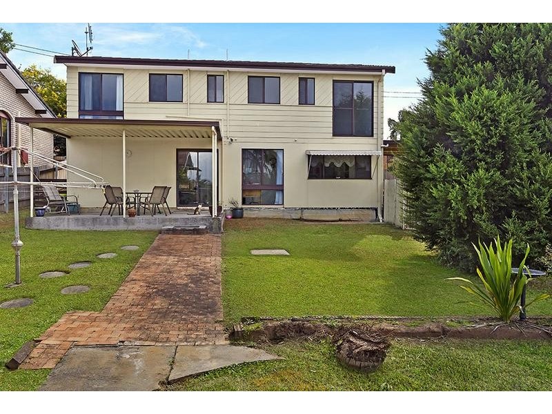 22 Margherita Avenue, Bateau Bay NSW 2261